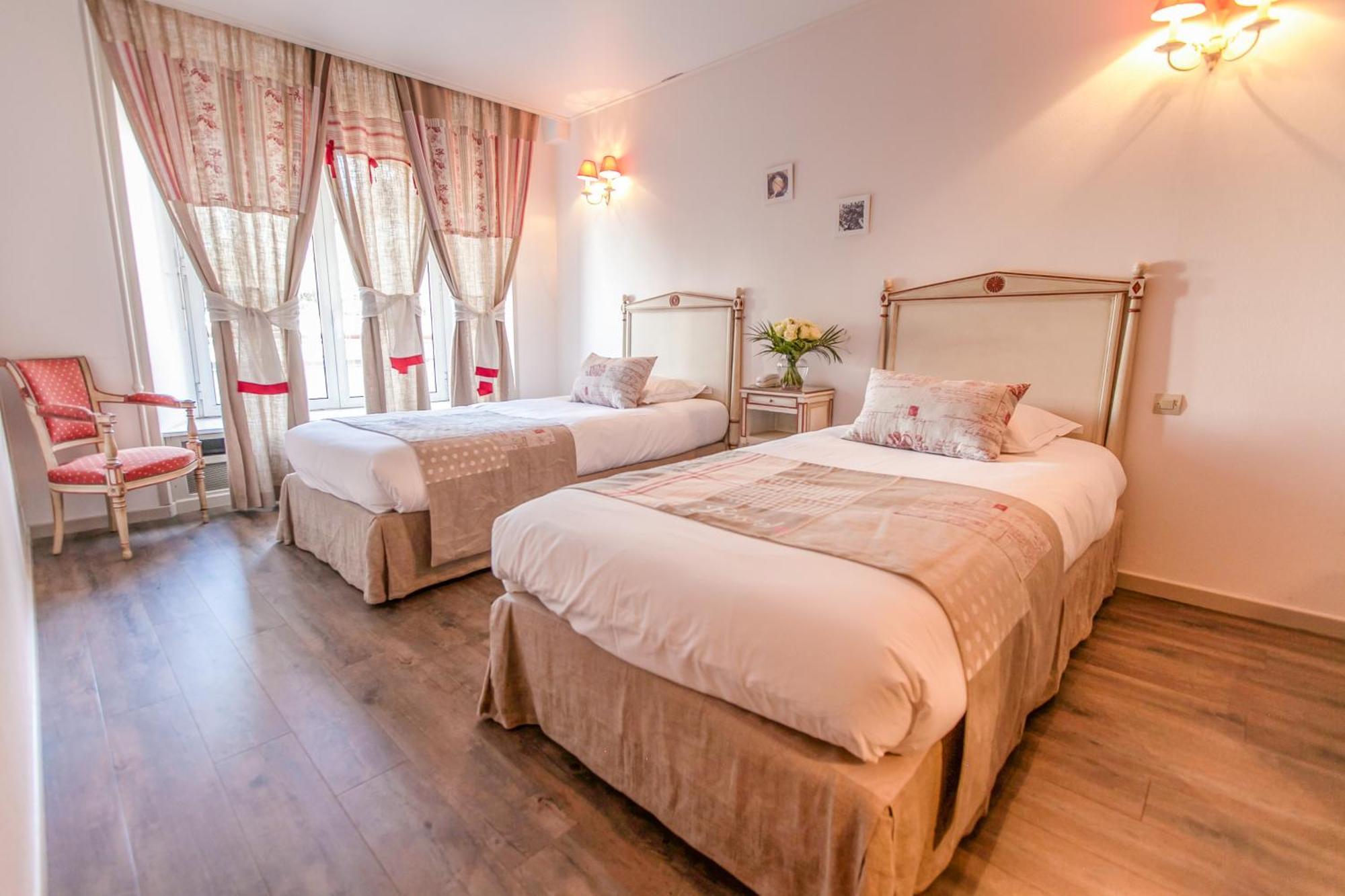 Brit Hotel Bristol Montbeliard Centre Dış mekan fotoğraf