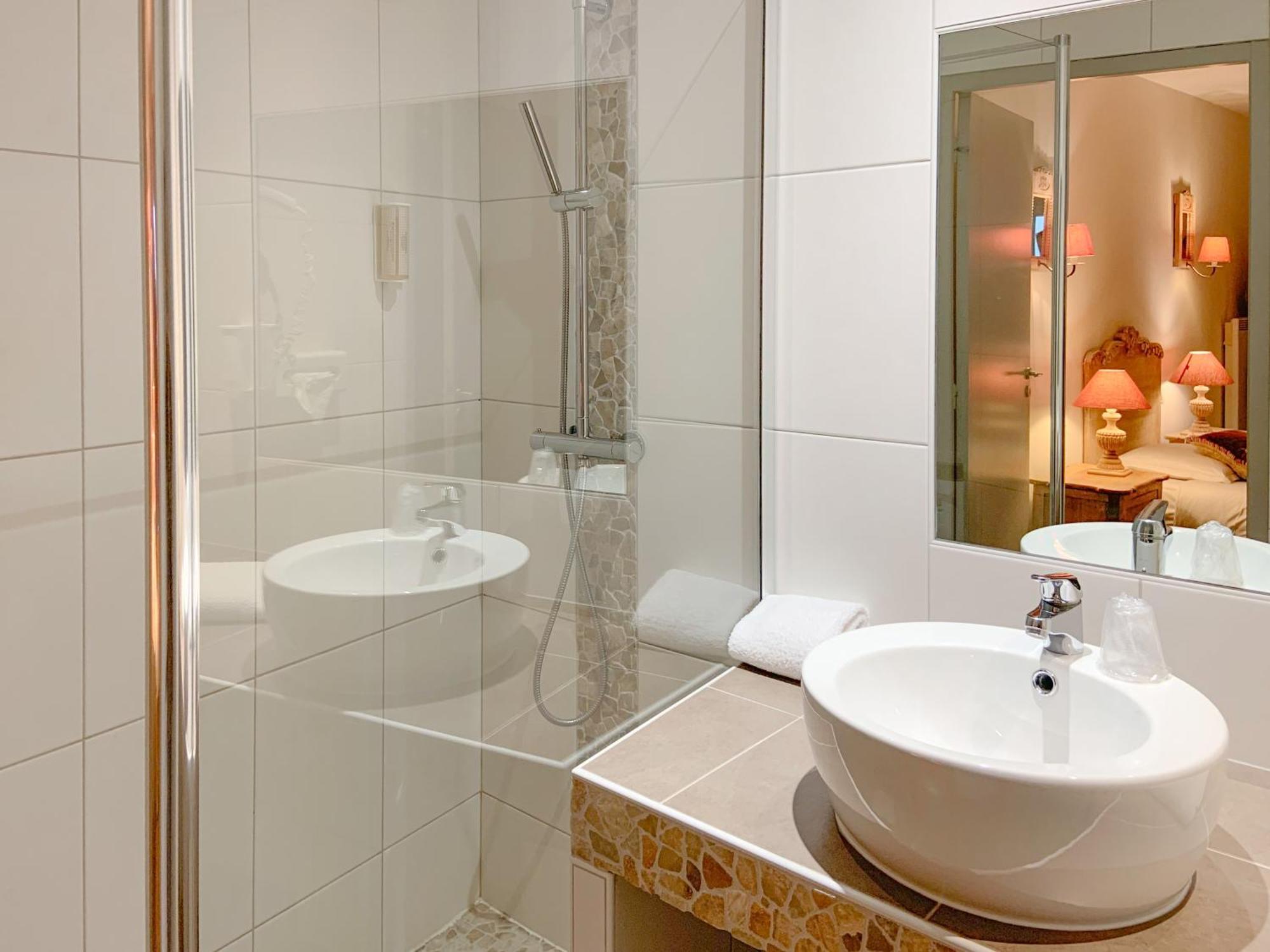 Brit Hotel Bristol Montbeliard Centre Dış mekan fotoğraf