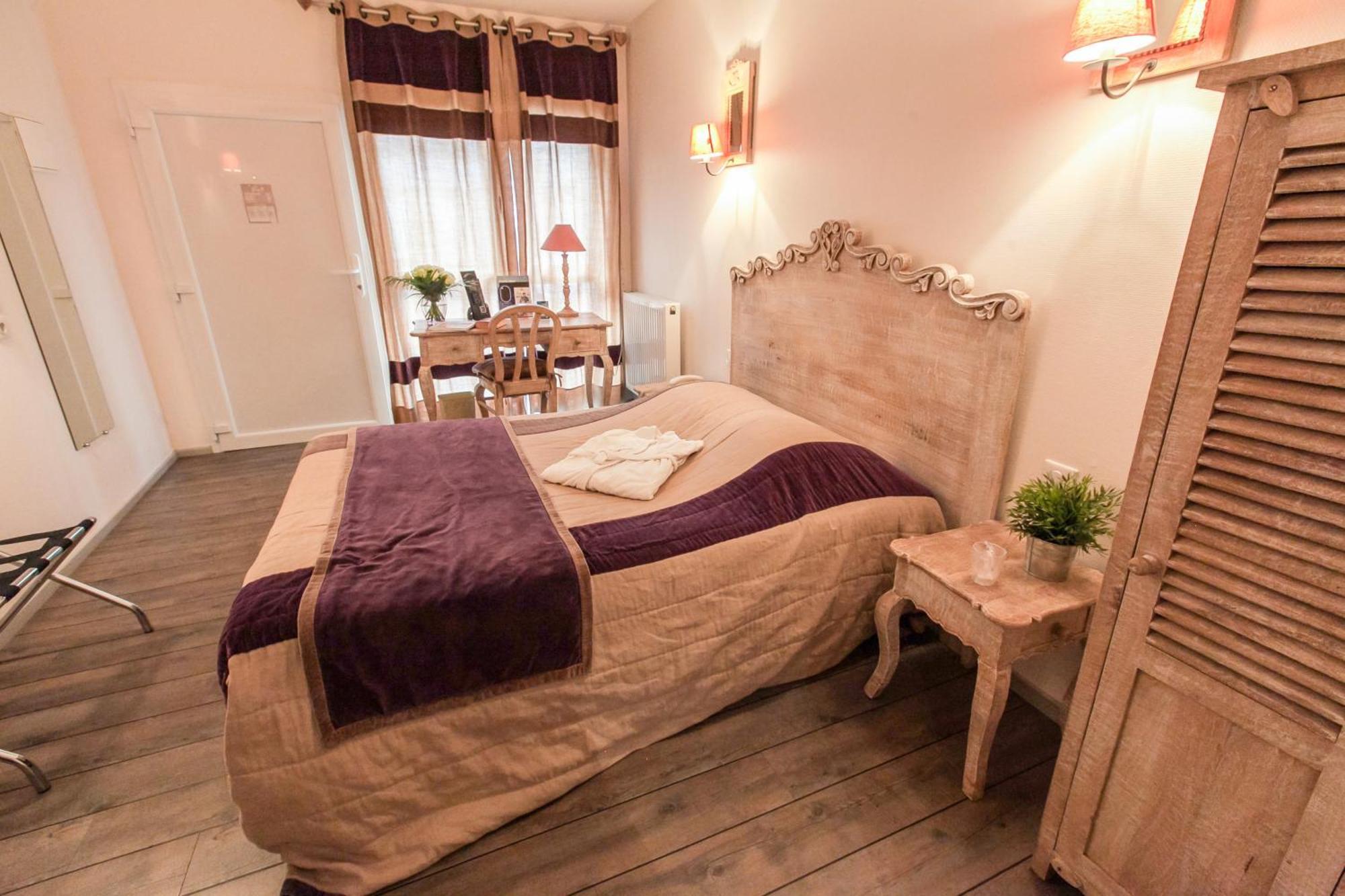 Brit Hotel Bristol Montbeliard Centre Dış mekan fotoğraf