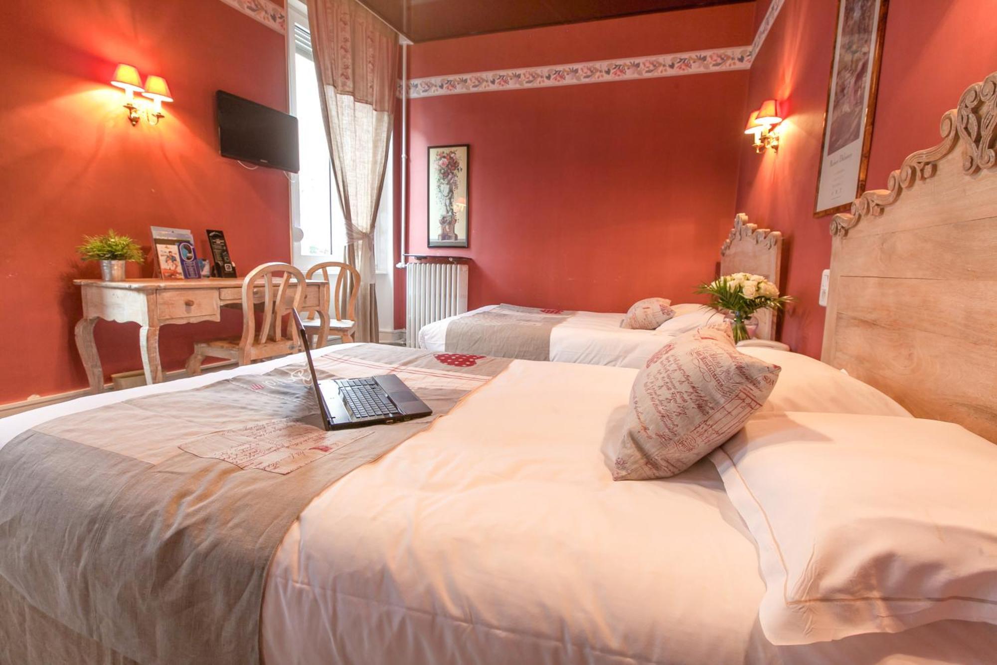 Brit Hotel Bristol Montbeliard Centre Dış mekan fotoğraf