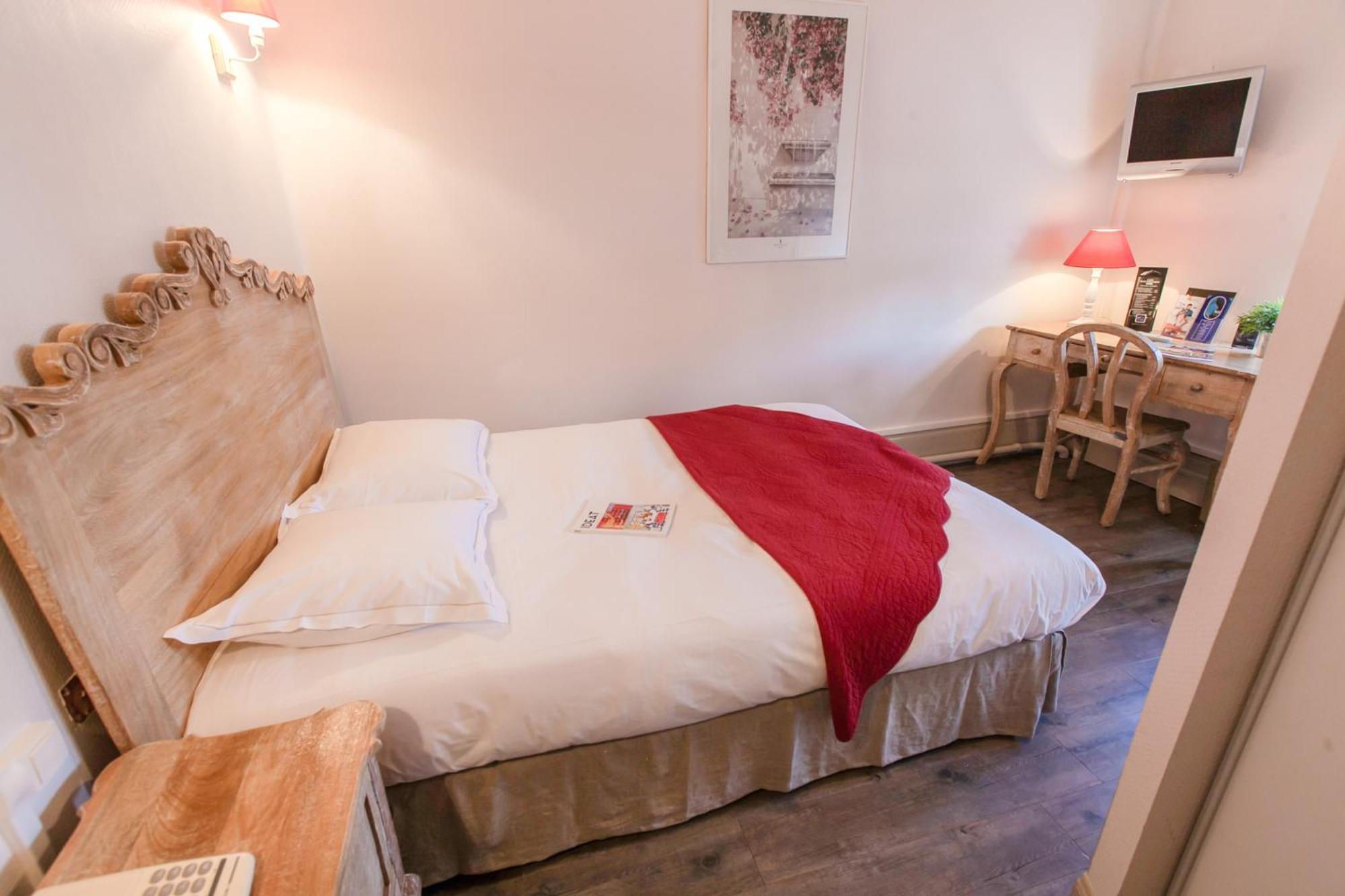 Brit Hotel Bristol Montbeliard Centre Dış mekan fotoğraf
