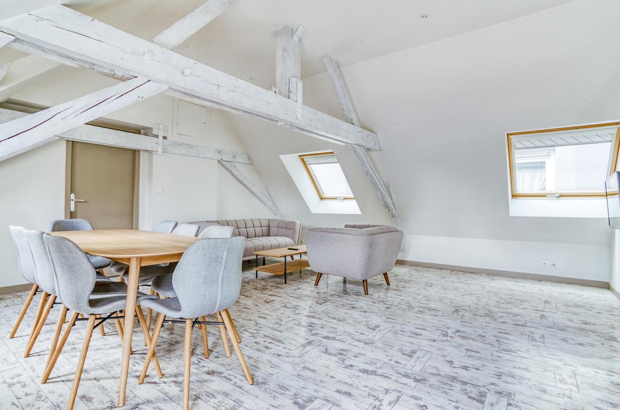 Brit Hotel Bristol Montbeliard Centre Dış mekan fotoğraf