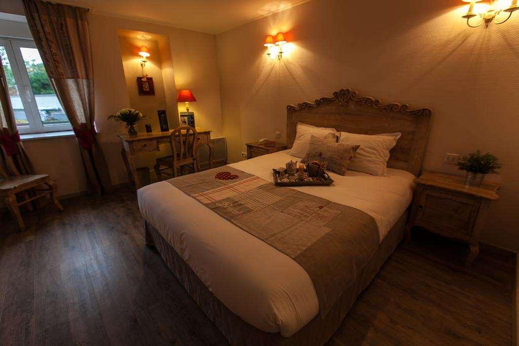 Brit Hotel Bristol Montbeliard Centre Oda fotoğraf