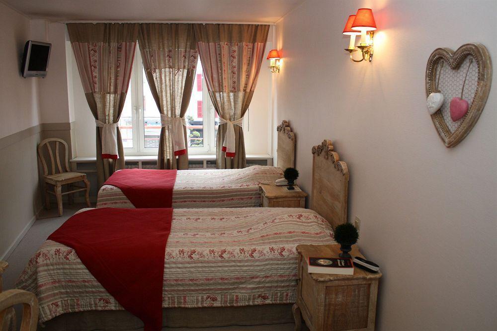 Brit Hotel Bristol Montbeliard Centre Dış mekan fotoğraf